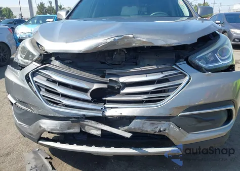 2018 Hyundai Santa Fe Sport 2.4L z USA, uszkodzony, nr VIN 5NMZT3LB3JH071627